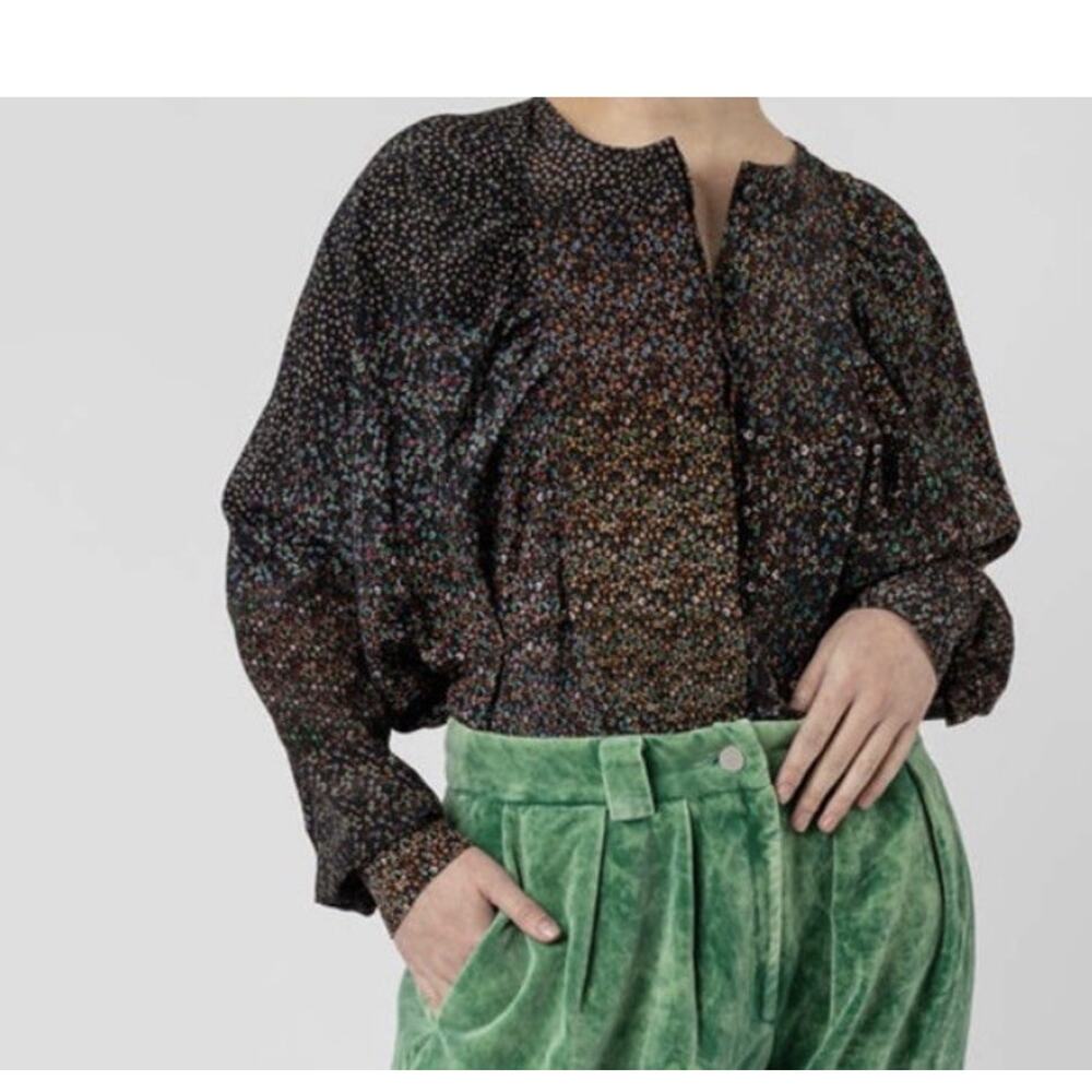 Anntian Long Sleeve Silk Black Floral One Size Top
